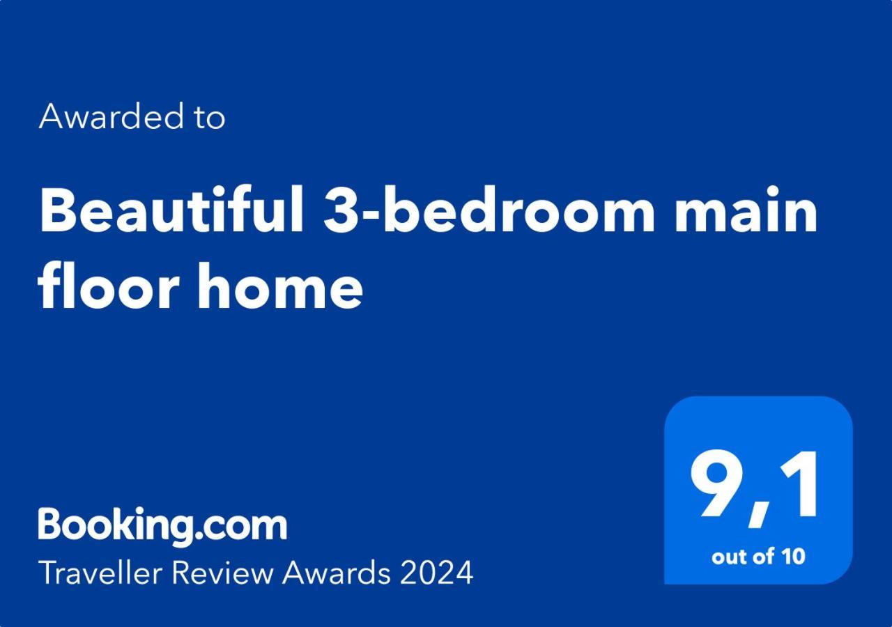 Apartment Beautiful 3-bedroom Main Floor Calgary