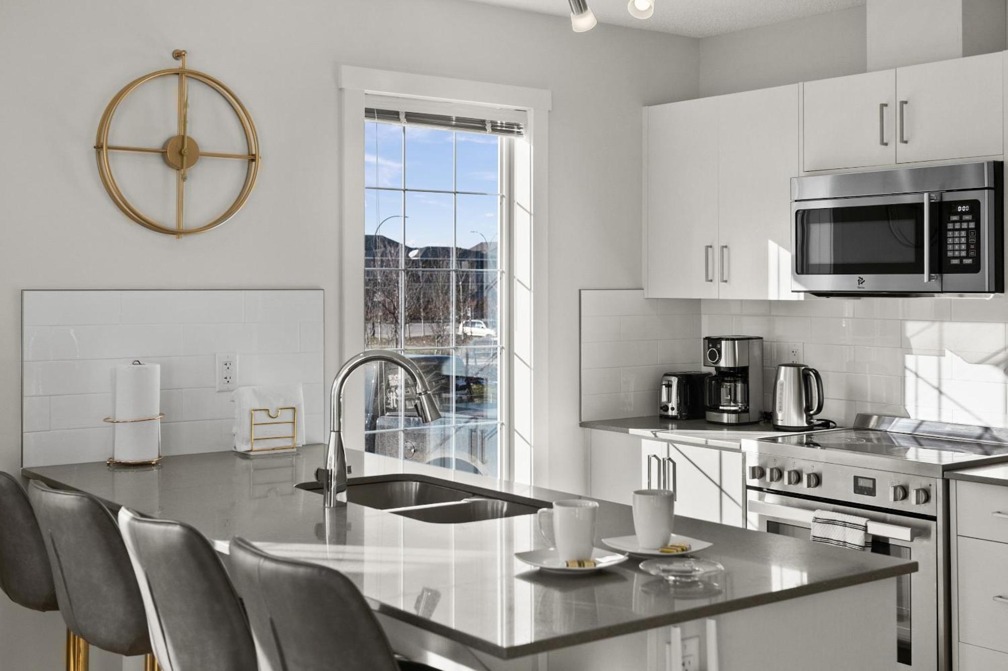 Globalstay New In Cranbrook Free Street Parking Apartment Calgary