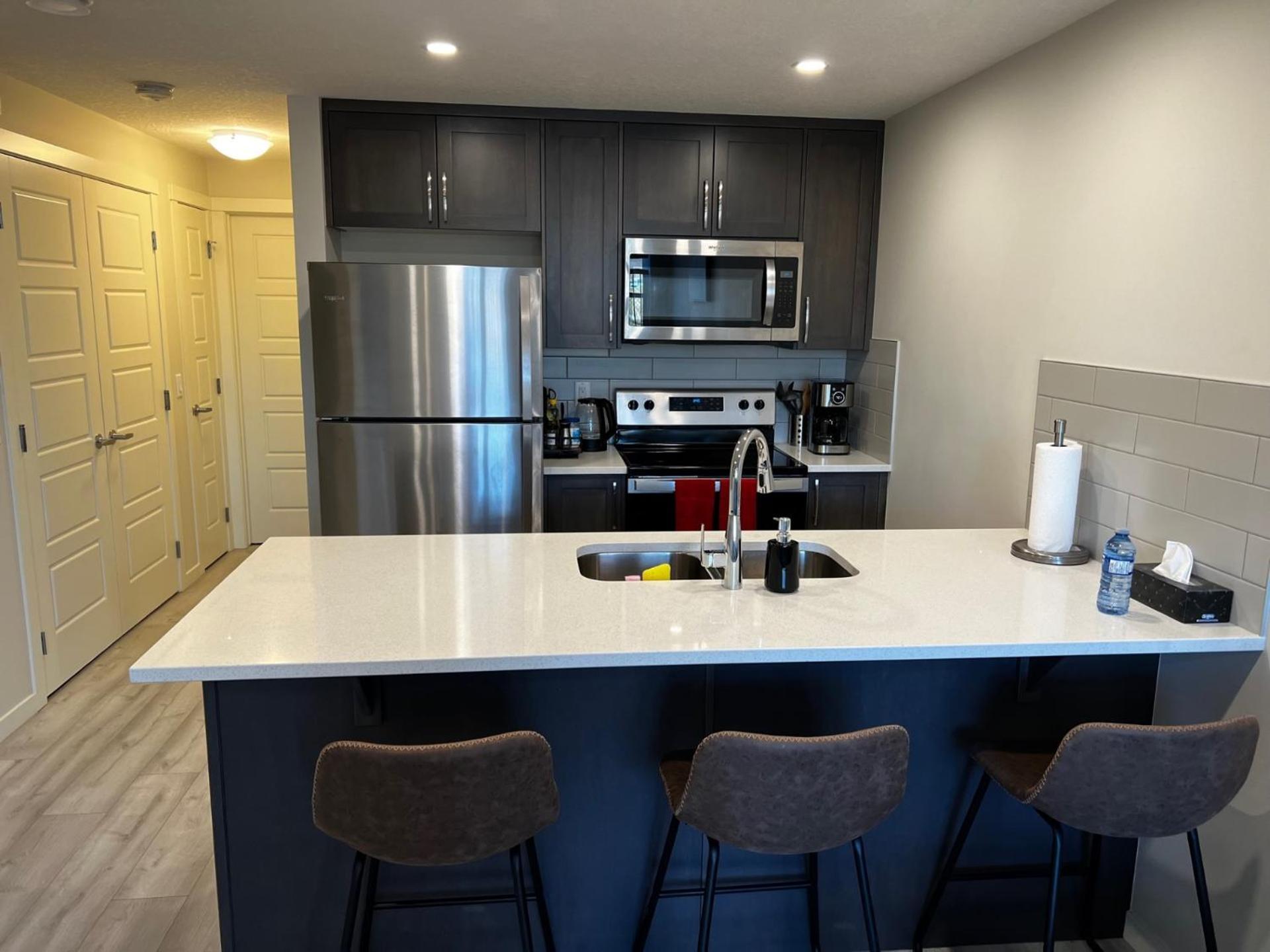 Apartment The Waterfront Cozy 1 Bd In Rockland Park, Tuscany Nw *