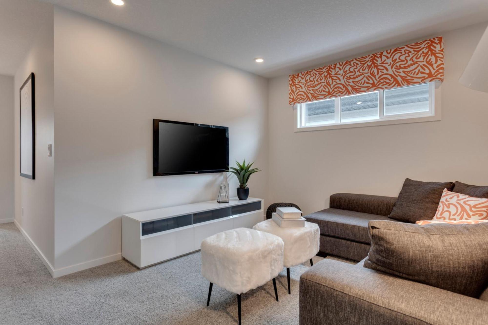 Holiday home Spacious Modern With King Bed & Office Calgary