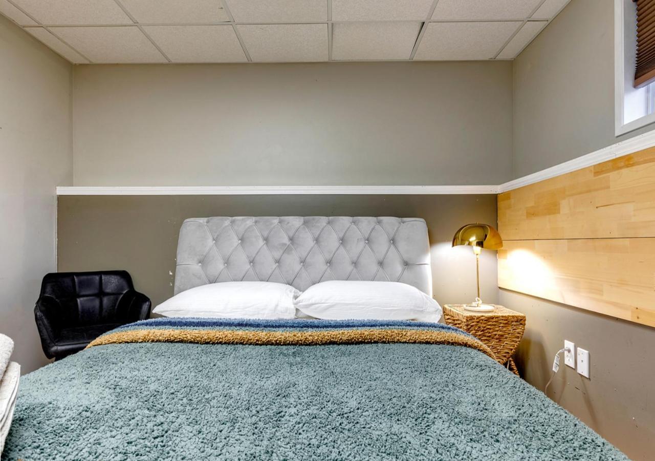 Cheerful 5-bedroom With Free Parking On Premises * Calgary