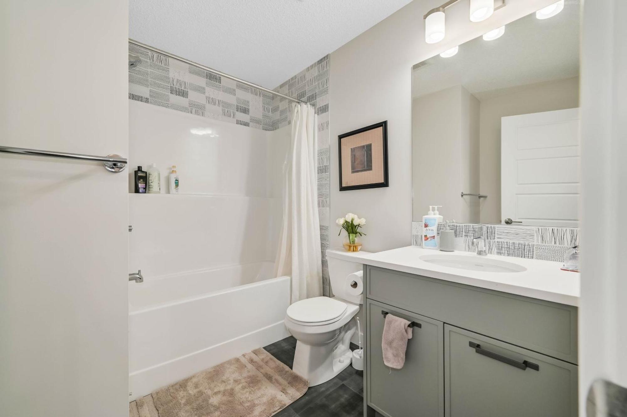 Brand New 3-bedroom In A Quiet Neighborhood * Calgary