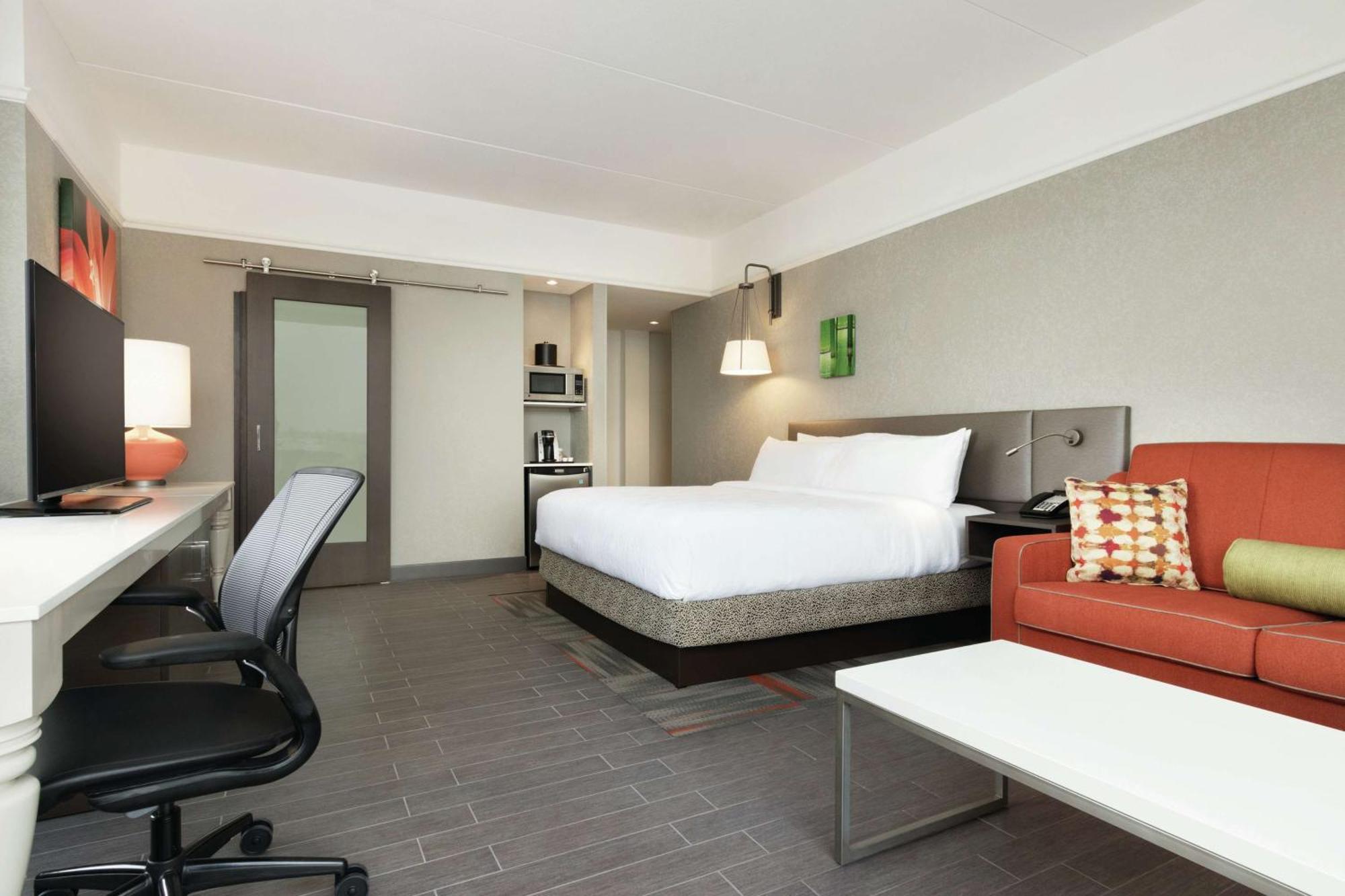Hilton Garden Downtown Calgary