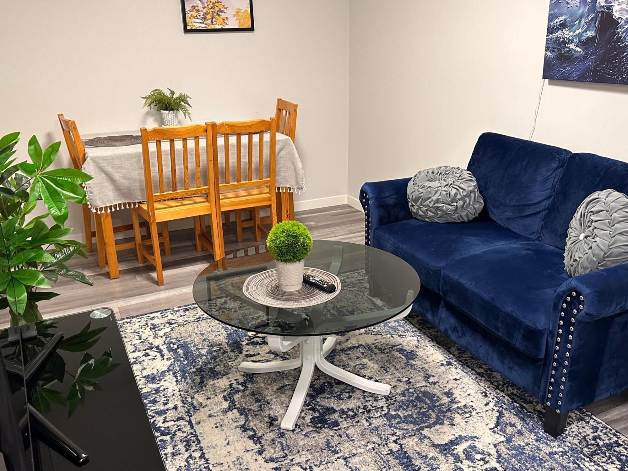 Tsegay Mezgebo Homestay Calgary