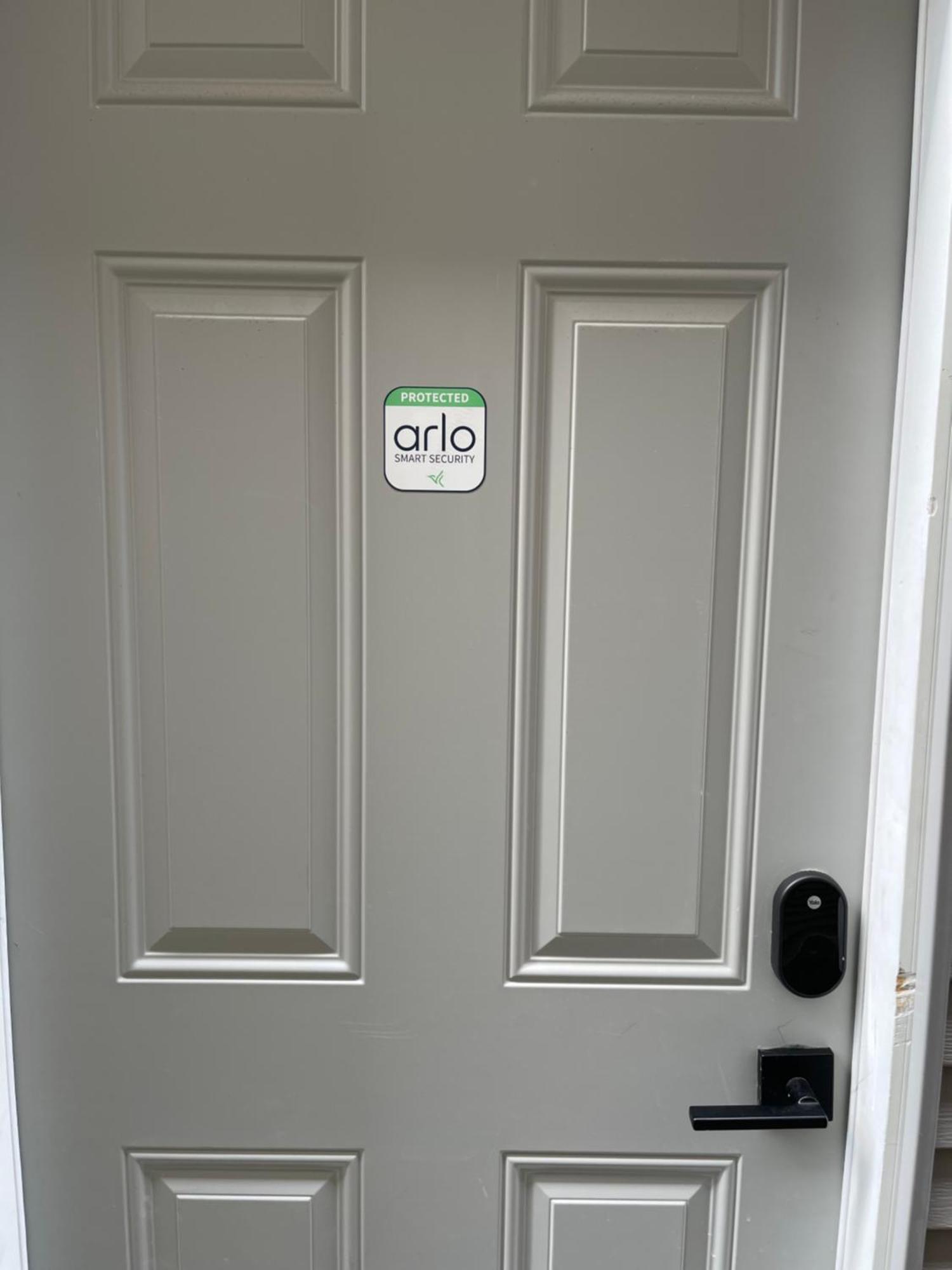 Tastefully Furnished One Bedroom Holiday home Calgary