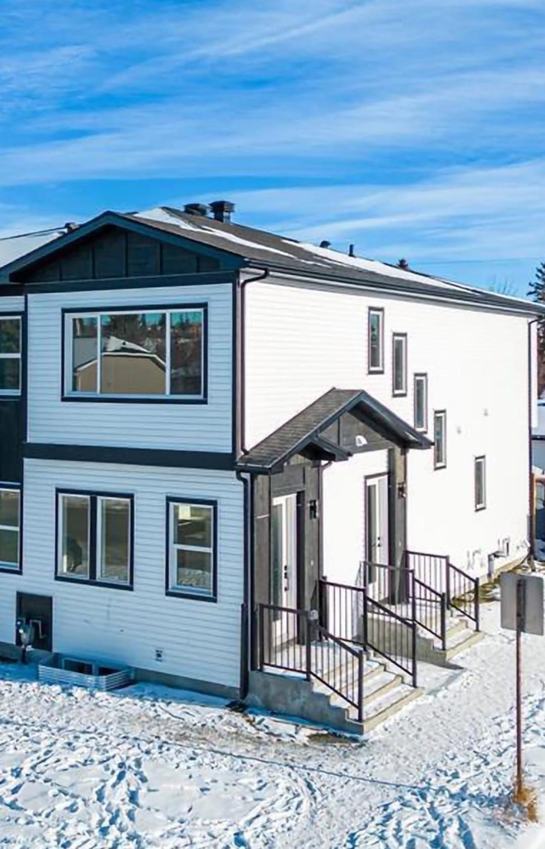 Apartment Emerald With 2 Beds - 10 Minutes From Downtown *