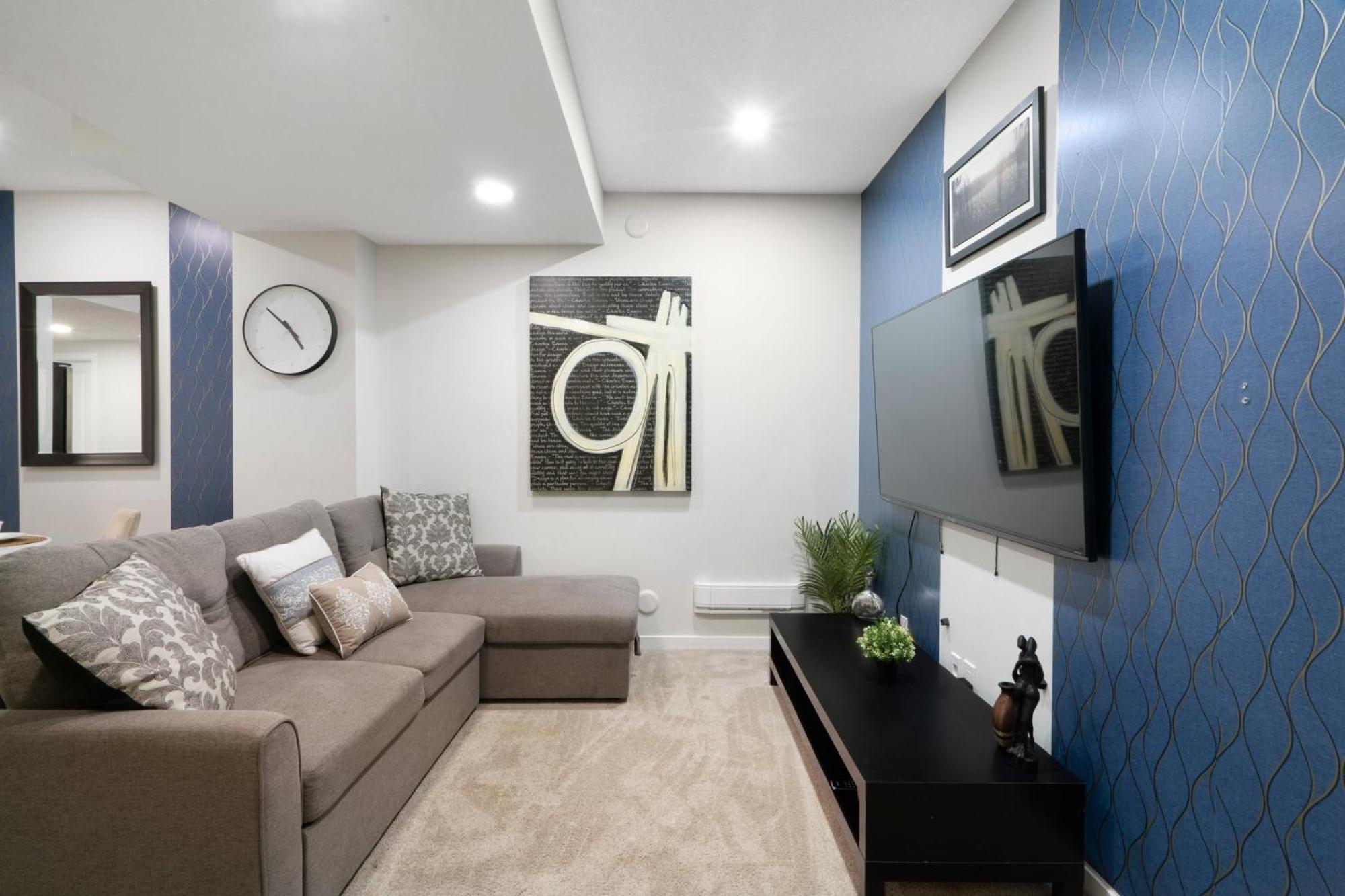 Apartment Small Paris Two Bedrooms Entire House *