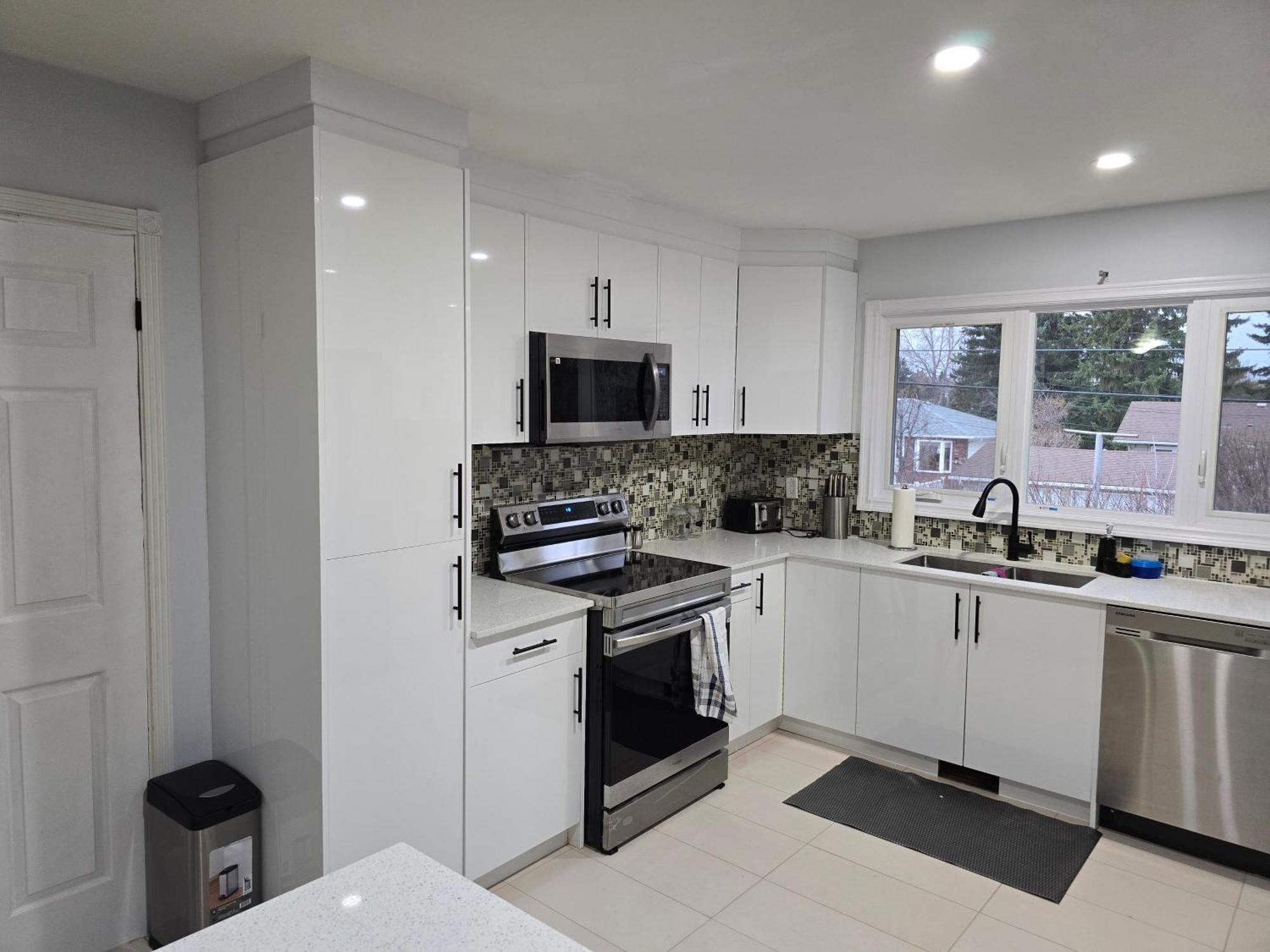 3 Bedroom Away From