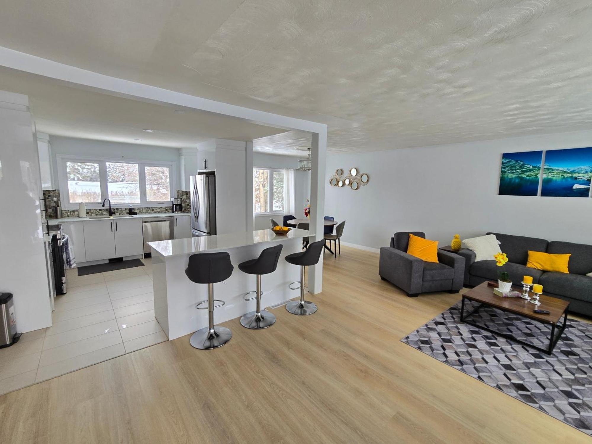 3 Bedroom Away From