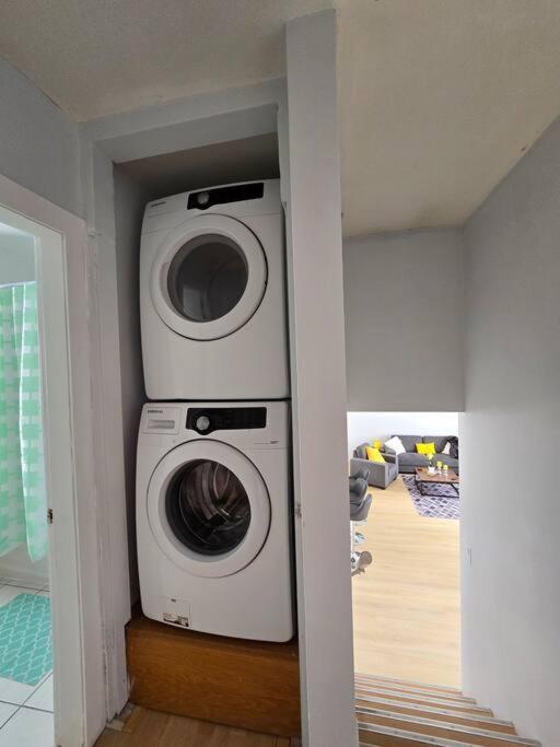 3 Bedroom Away From Calgary