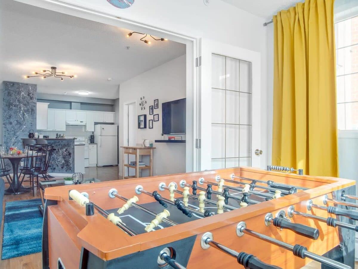 Fun And Colourful W Foosball Parking Coffee Apartment Calgary