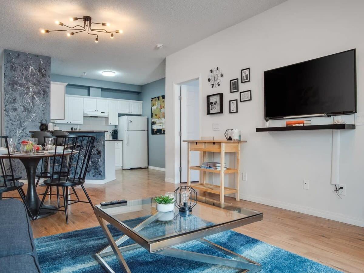 Apartment Fun And Colourful W Foosball Parking Coffee Calgary