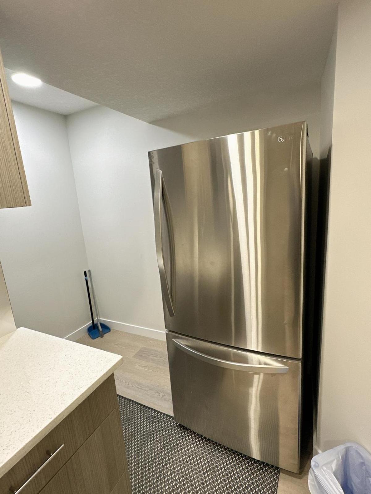 Apartment Open Modern Concept 2br Basement