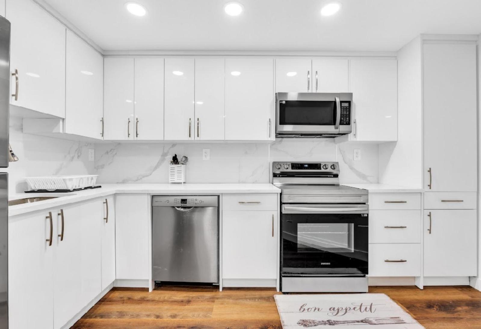 Luxurious And Spacious 2br Apartment
