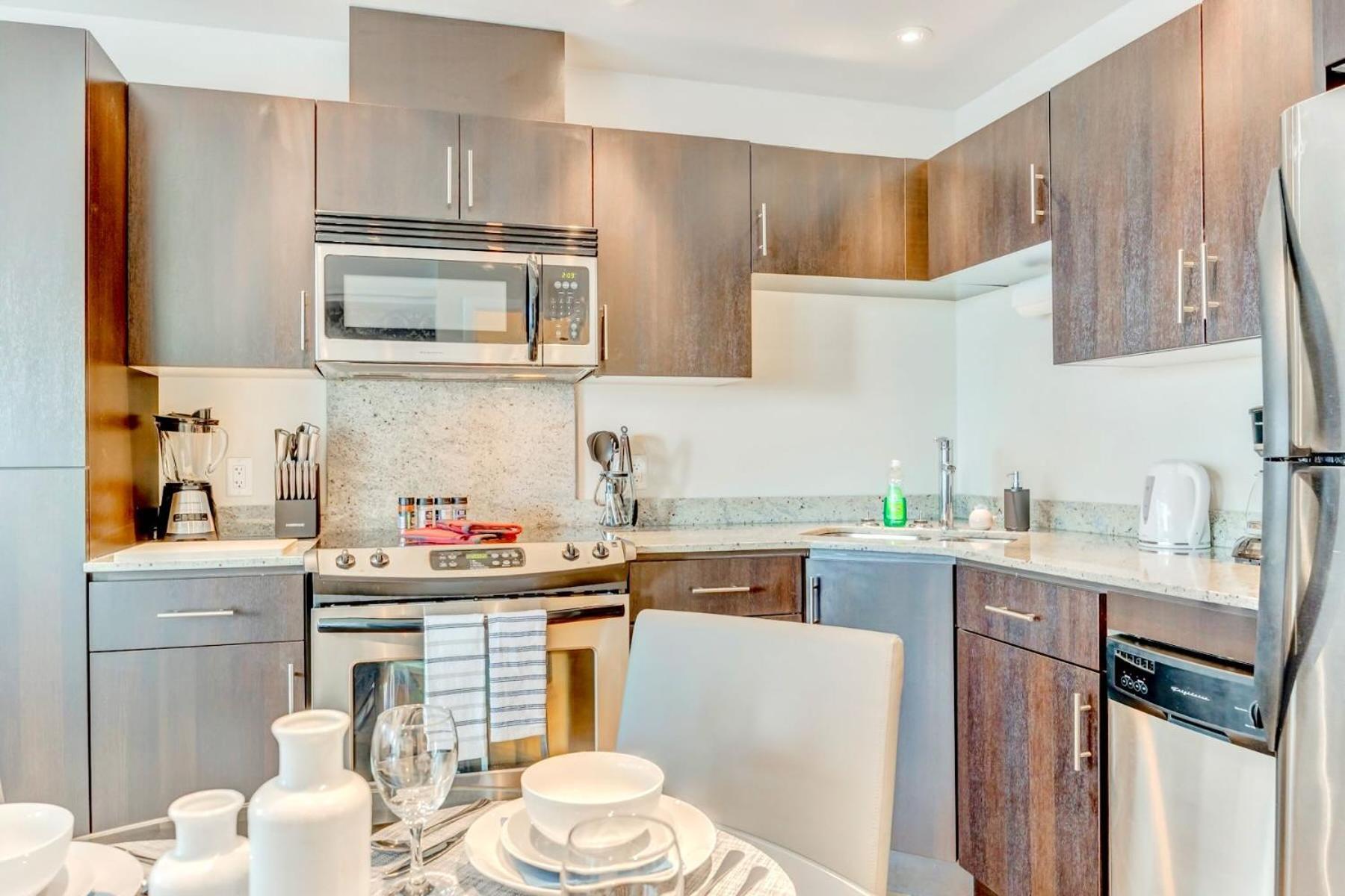 Holiday home Luxury 2br - King Bed - Stunning Views
