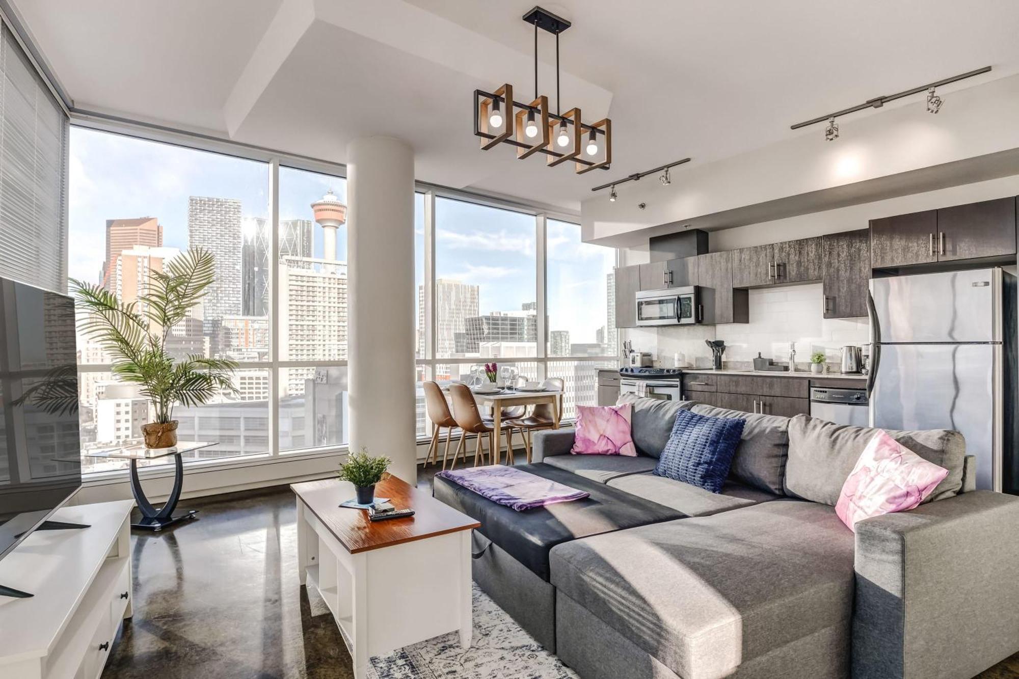 Luxury 2br - Downtown Views Apartment