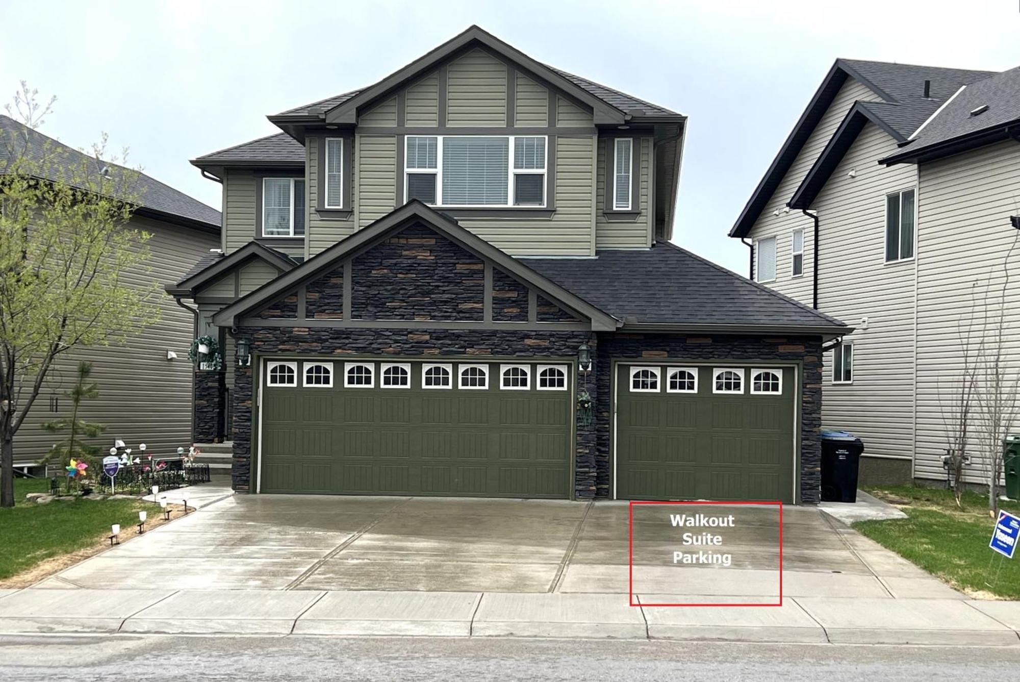 Spacious Private Walkout Entire Close To Yyc, Dt, Shops, Stampede & Mountains With Many Amenities In Panorama Hills Nw - 4 Sleep * Calgary