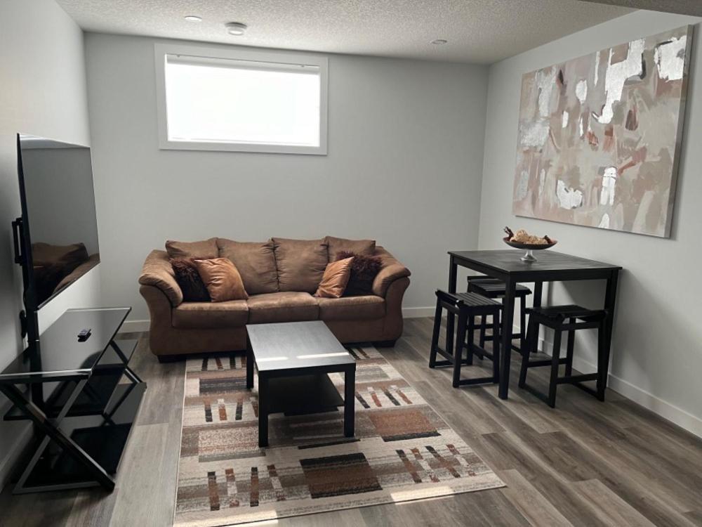Apartment Brand New 2 Bedroom Comfort Cove Calgary