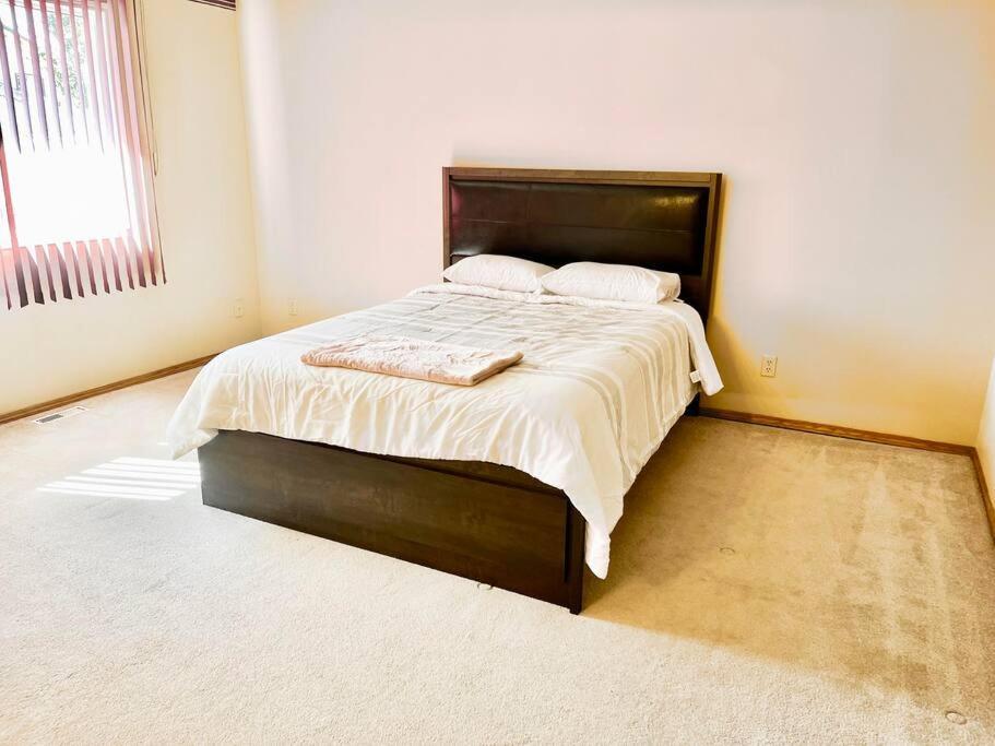 Airport 4br2ba Double Garage Pet Friendly