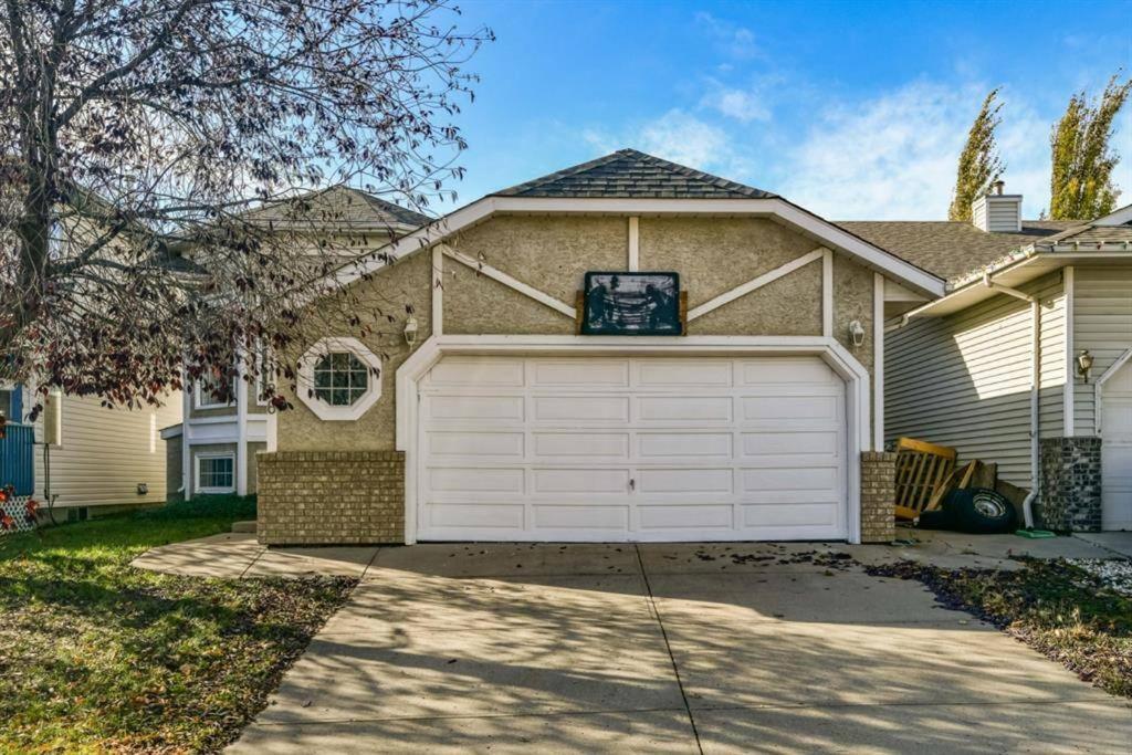 Airport 4br2ba Double Garage Pet Friendly *