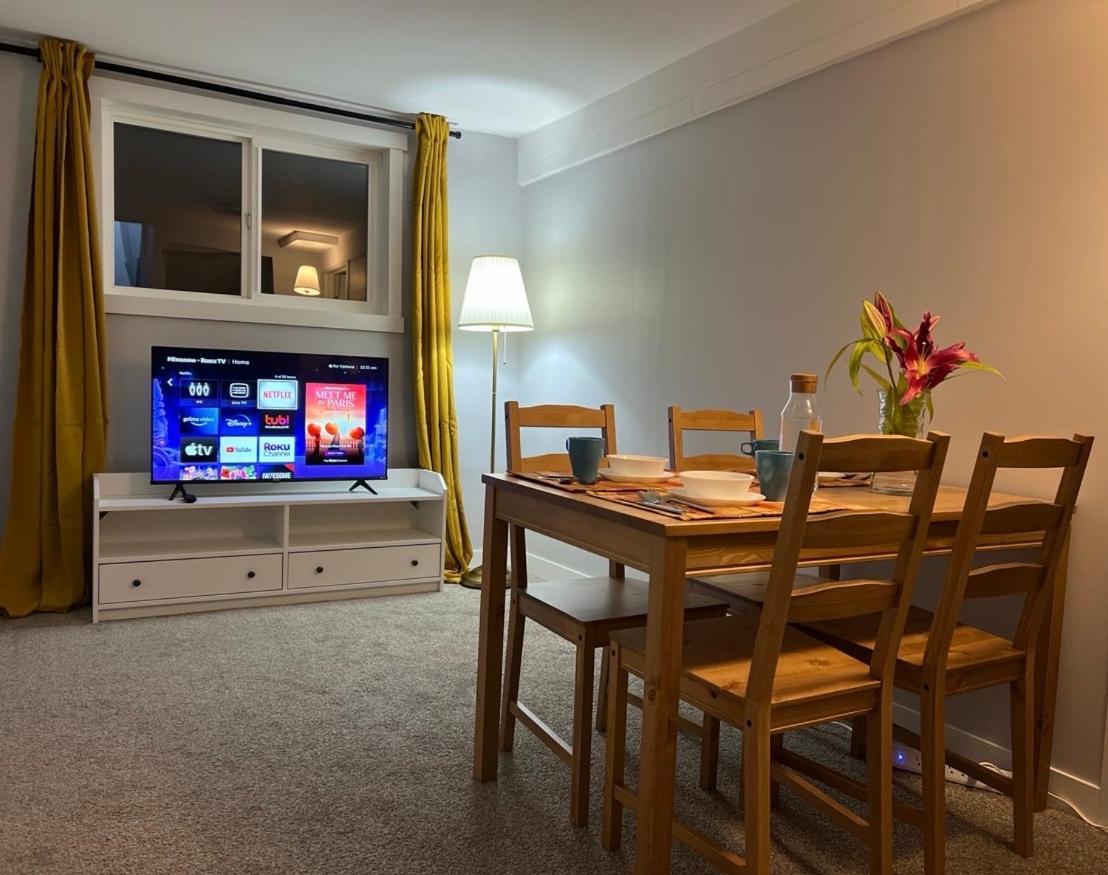 Newly Renovated Elephant Close To Banff And Business Center Calgary