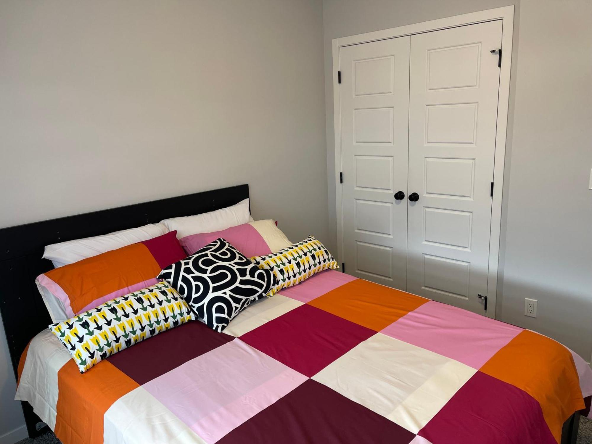 Beautiful And Cozy Homestay Calgary