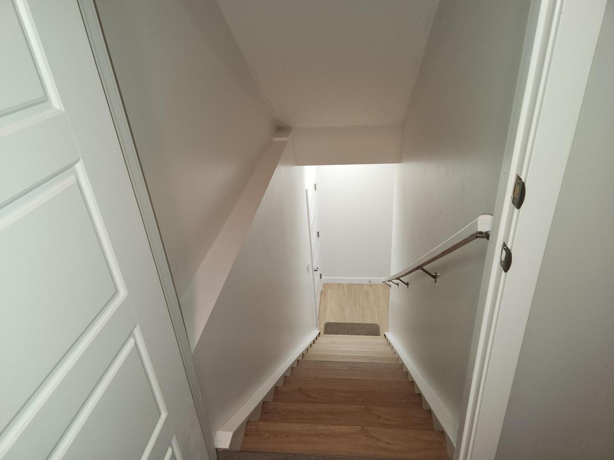 Brand New Deluxe 2 Bedroom With Ac & Den