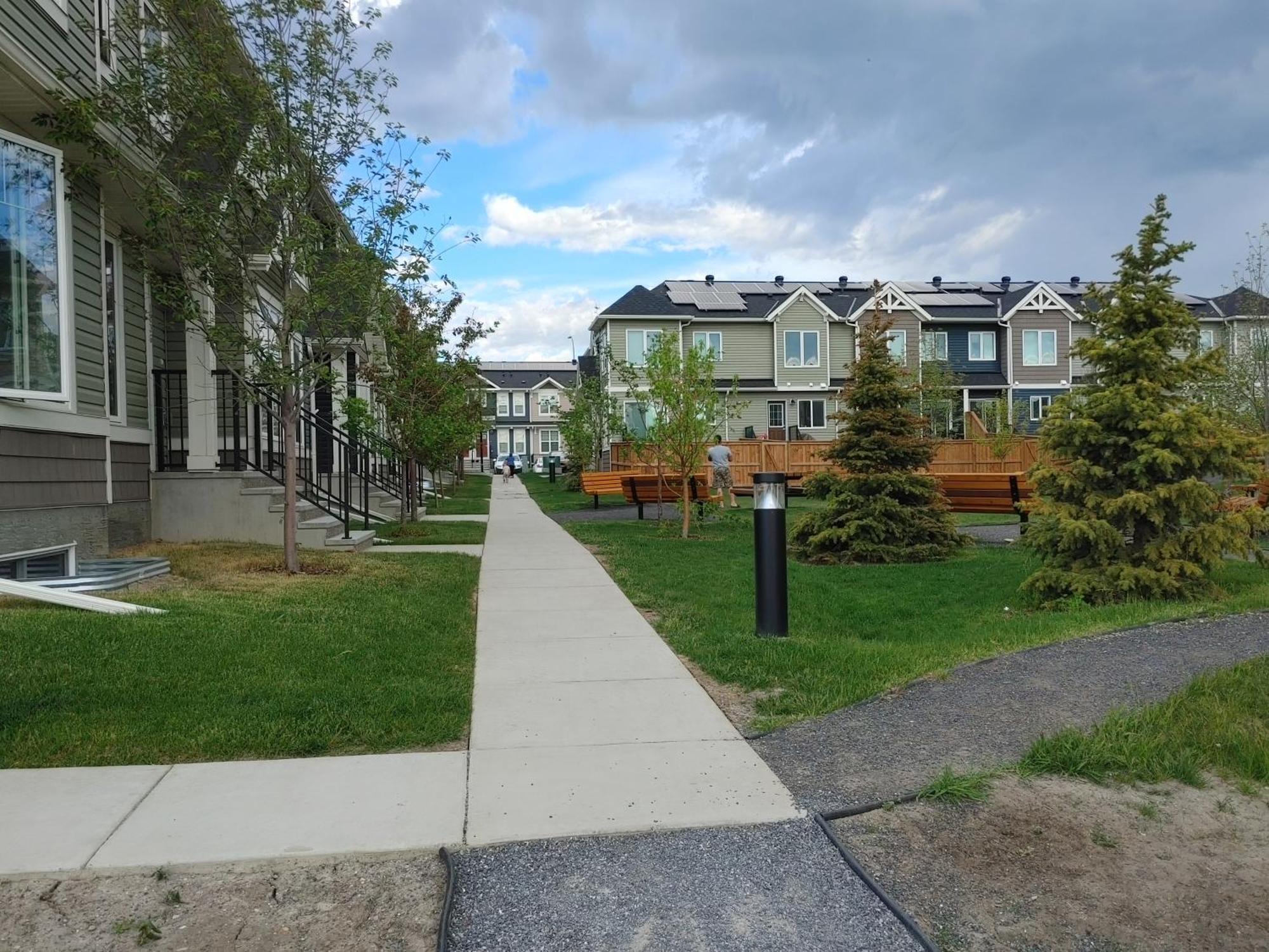 Homestay Genesis Townhouse *