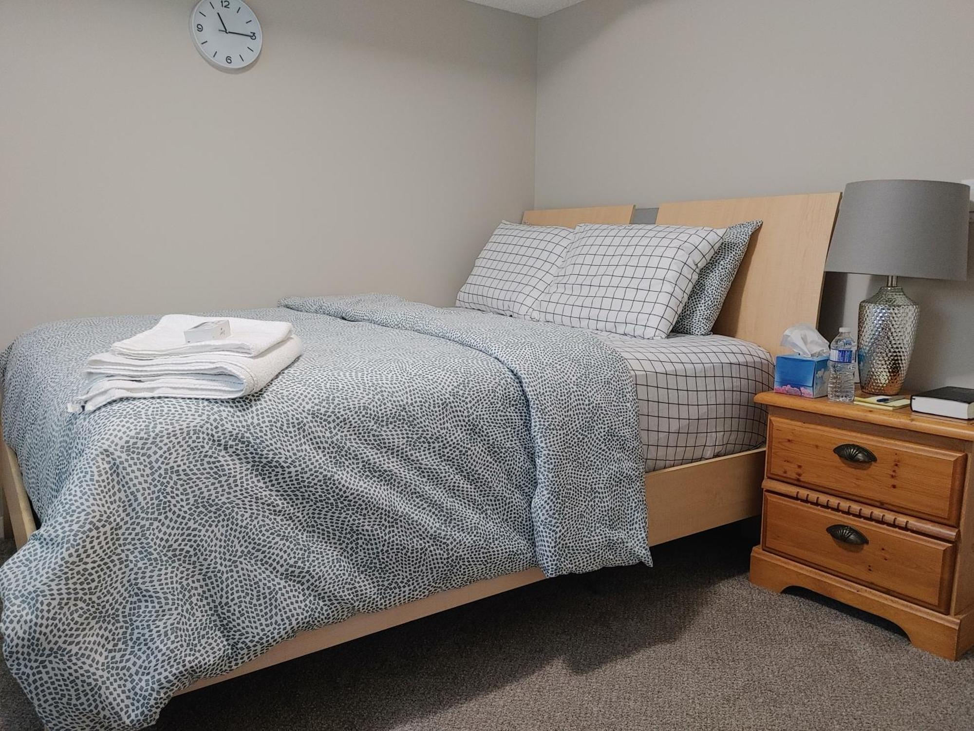 Homestay Genesis Townhouse Calgary