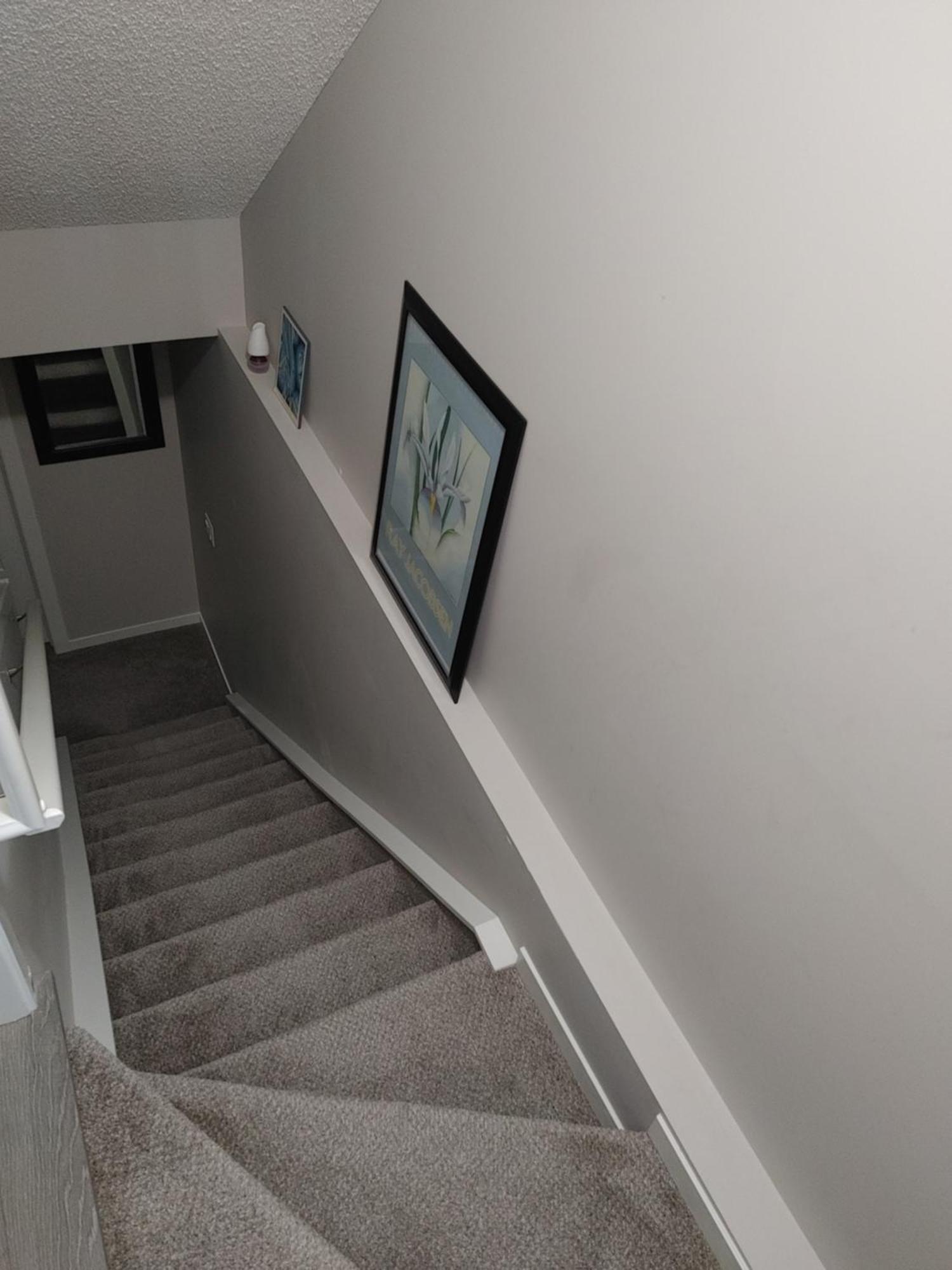 Genesis Townhouse * Calgary