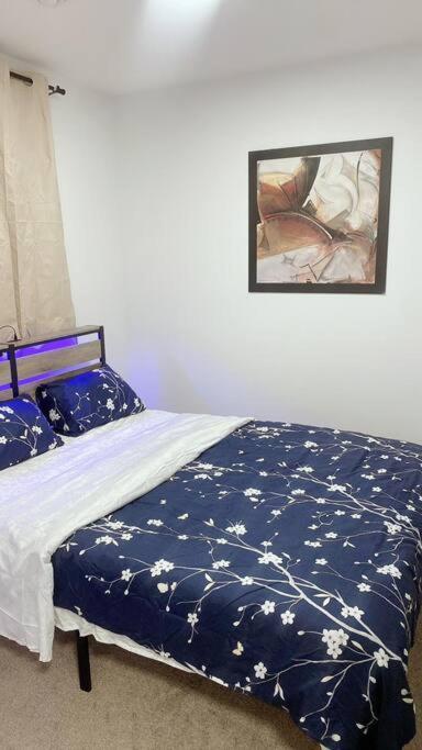 Apartment 2bedrooms, 1bath, Two Beds, New Basement In Mahogany Calgary