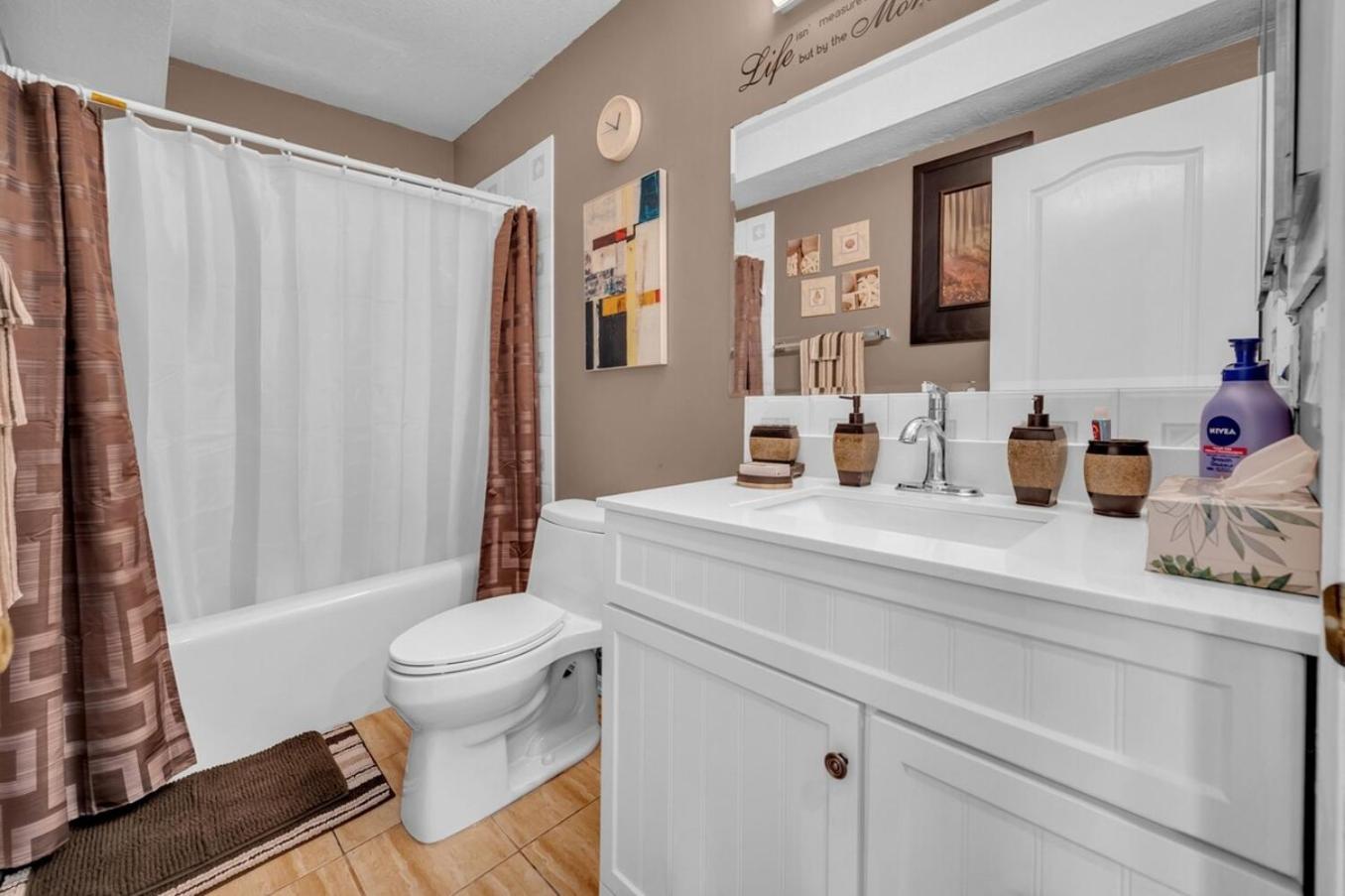 Apartment 52-3 Bed On Ac By Airport *