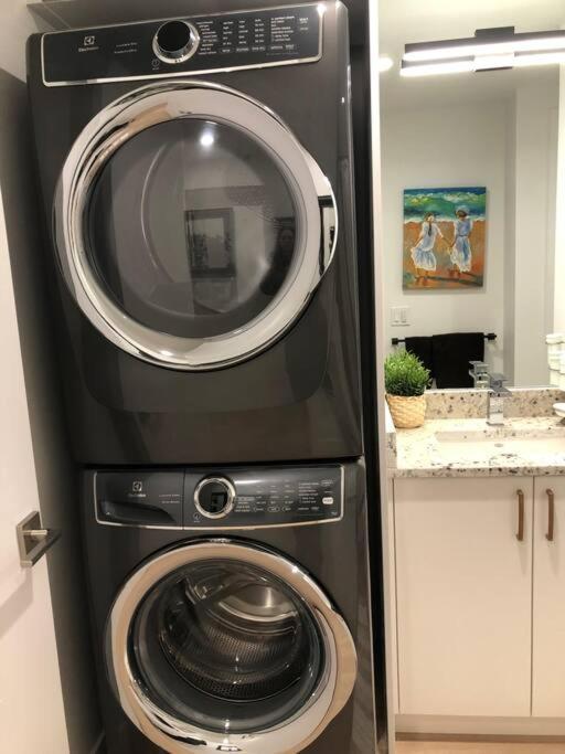 Apartment Modern Luxury And Convenience In Marda Loop Calgary