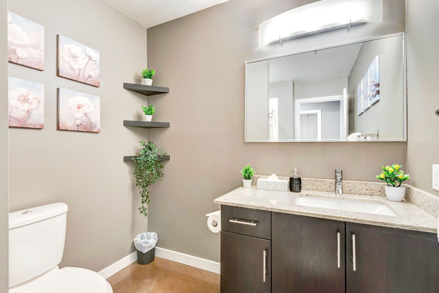 Modern 2br - King Bed - Downtown Views Holiday home *