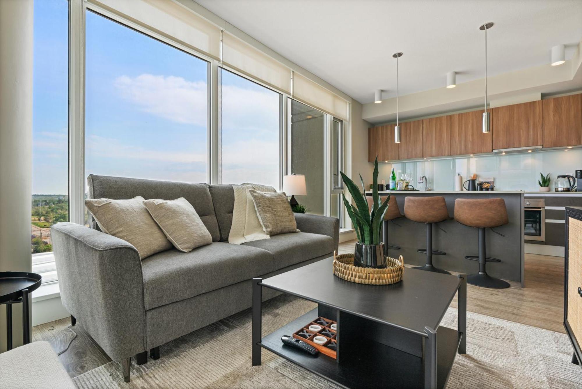 Apartment Modern Downtown 5 Min Walk Stampede *