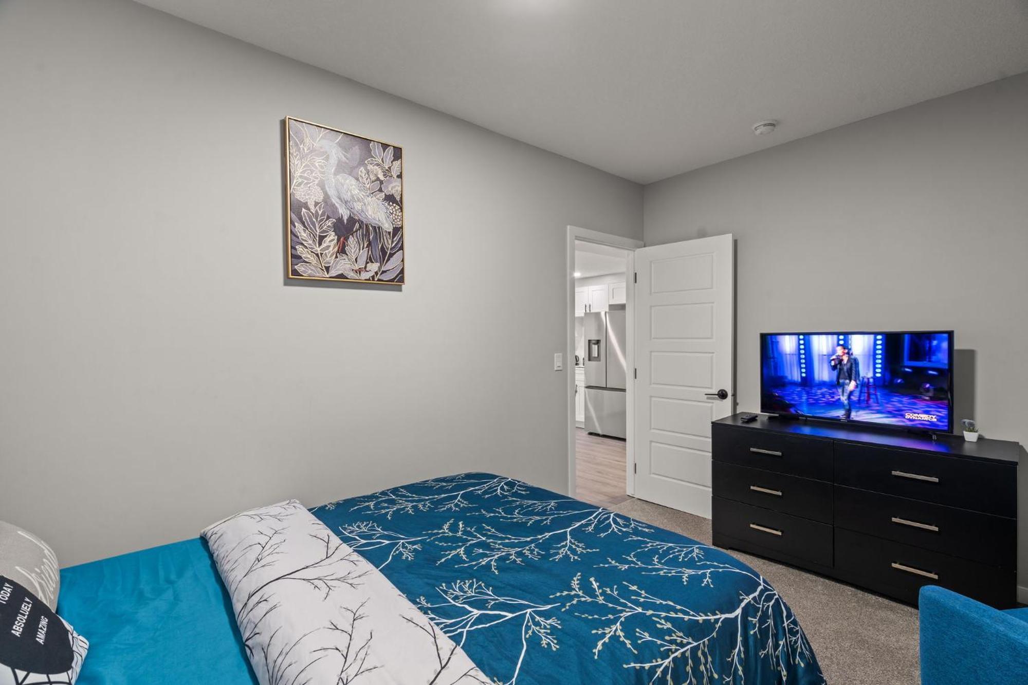 Meriweather - Breathtaking 1-bedroom * Calgary