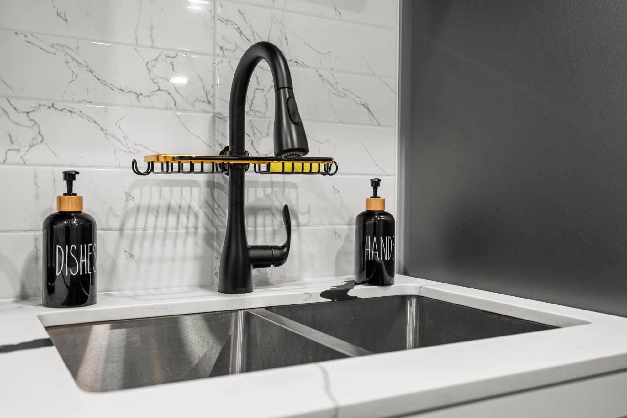 Apartment Meriweather - Breathtaking 1-bedroom
