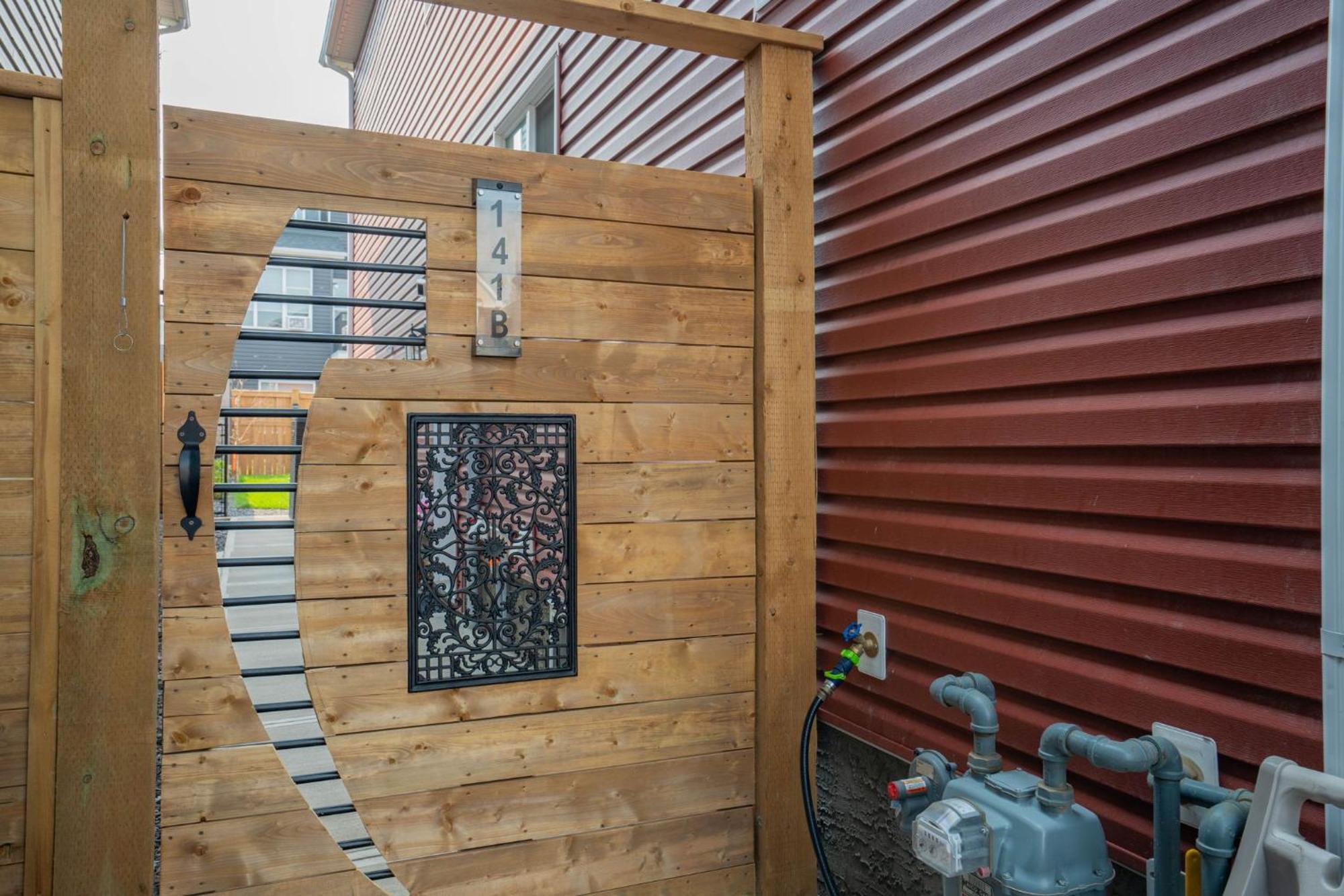 Meriweather - Breathtaking 1-bedroom Apartment Calgary