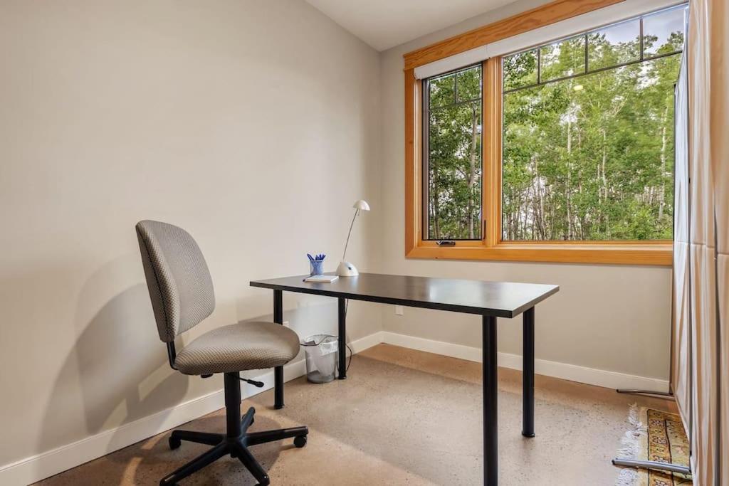 Escape To The Rockies But Near Includes Free Parking And Banff Entry