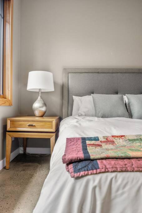 Escape To The Rockies But Near Includes Free Parking And Banff Entry Calgary