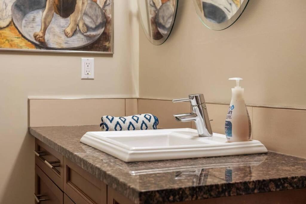 Escape To The Rockies But Near Includes Free Parking And Banff Entry * Calgary