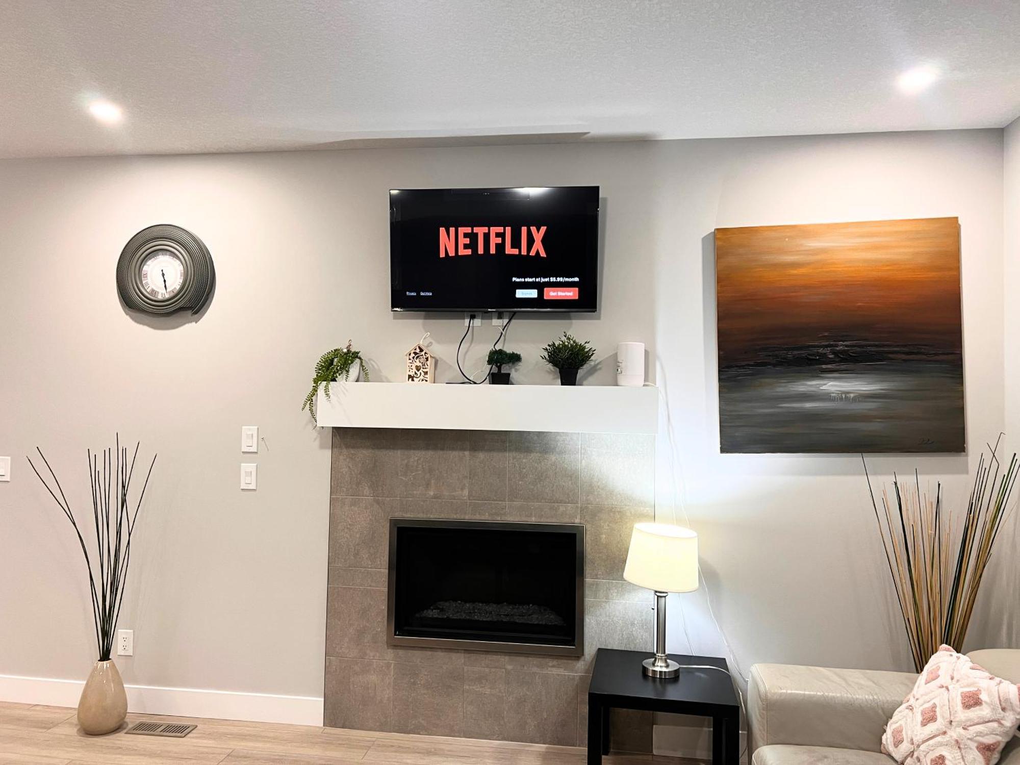 Homestay Flowealth Luxury Near Netflix Tv Wifi Calgary