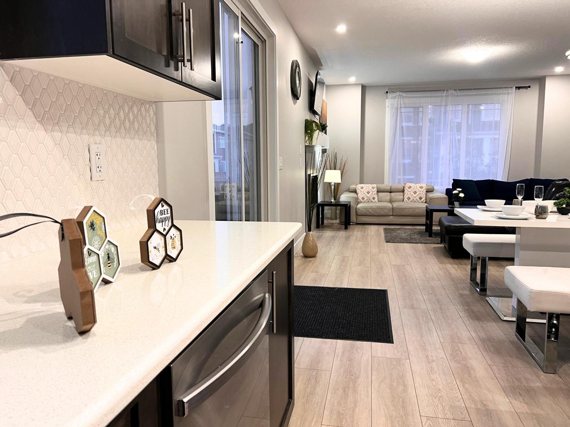 Homestay Flowealth Luxury Near Netflix Tv Wifi