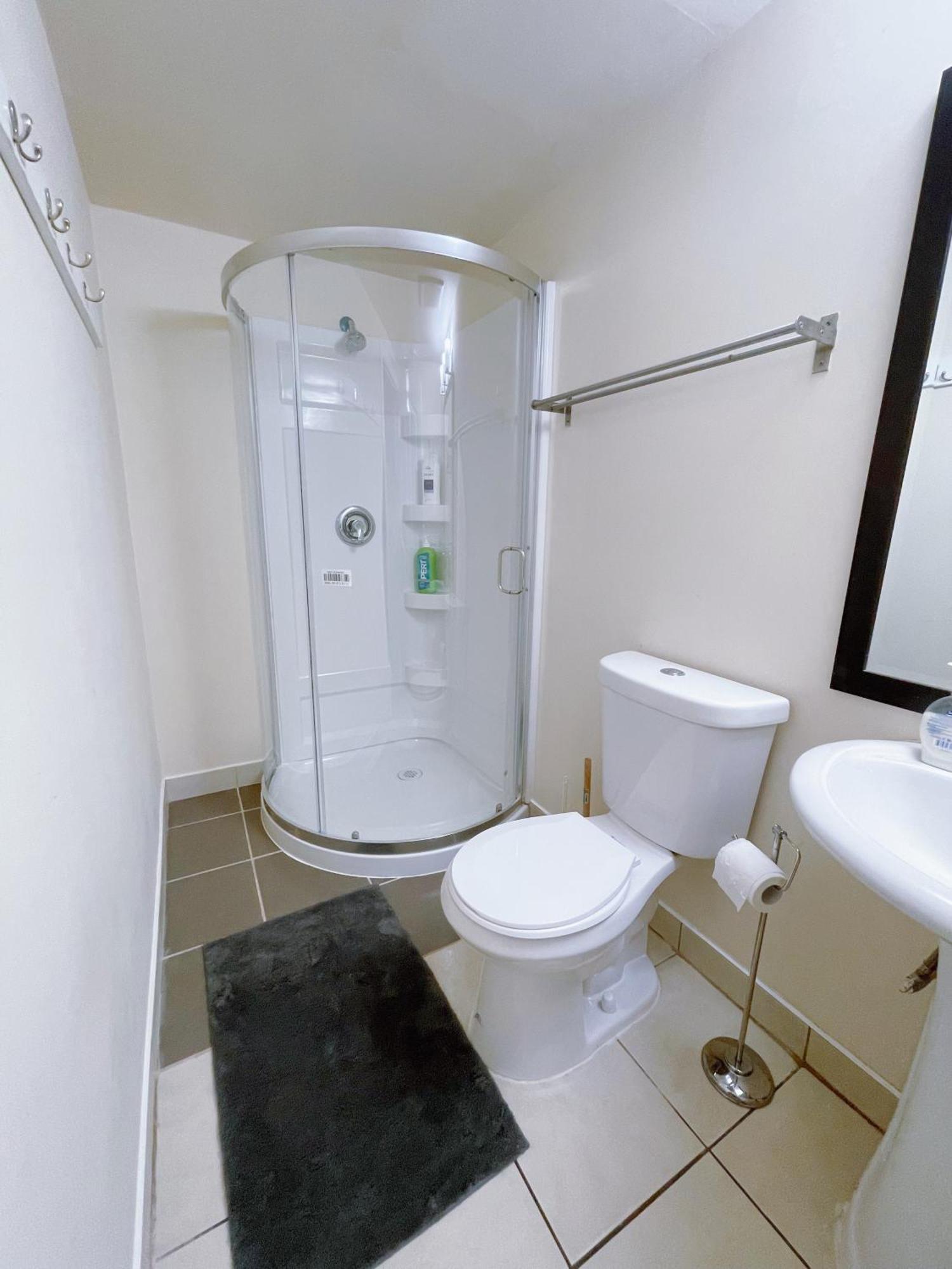 Uofc-sait-banff Trail-suite A&b * Calgary