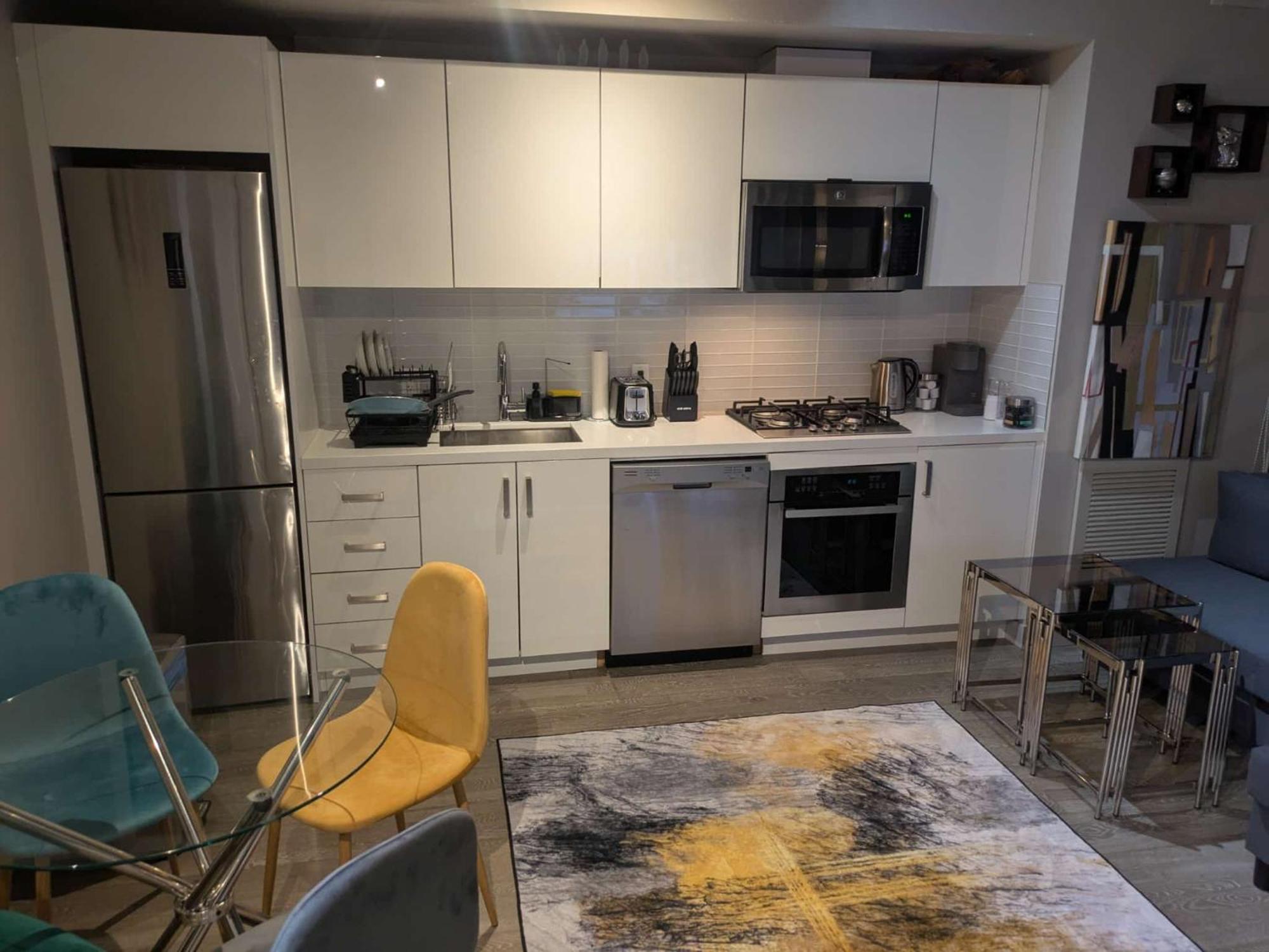 Breath Taking View For 4guest Dtskyline-22nd Floor * Calgary