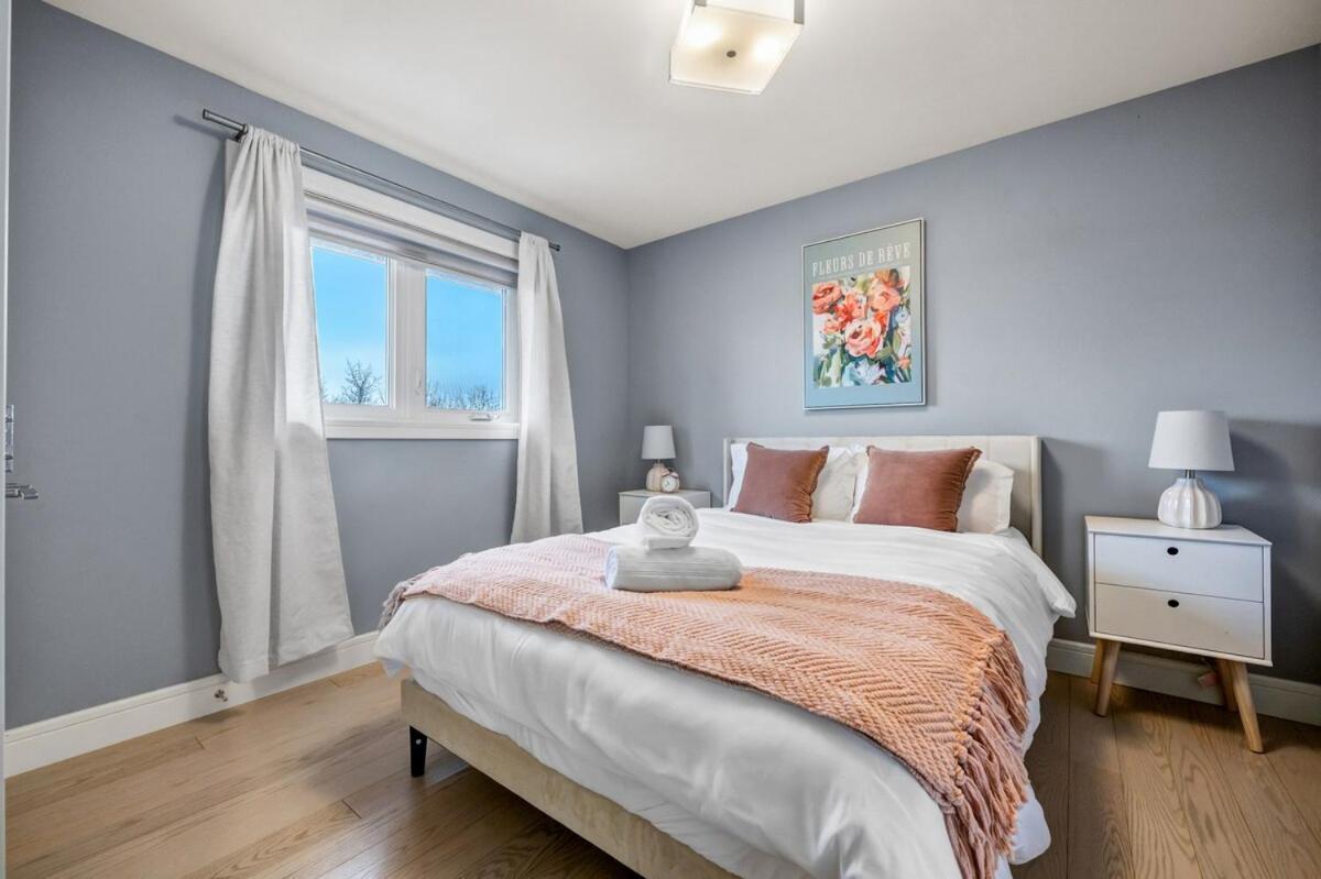 The Royal Ravine Luxury Retreat Holiday home Calgary