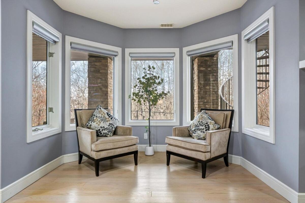 Holiday home The Royal Ravine Luxury Retreat Calgary