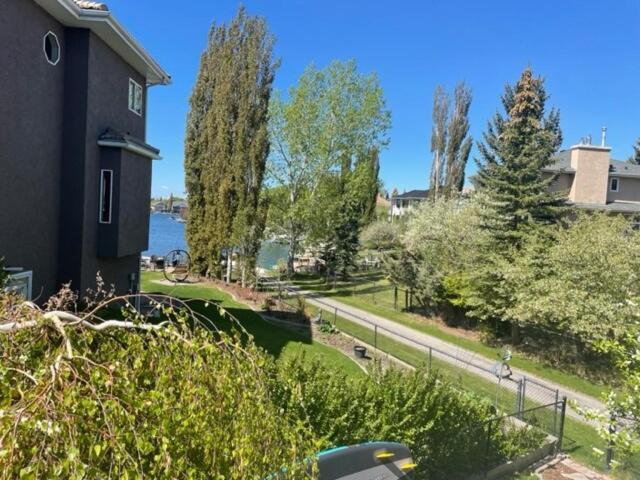 House & Shared Private Dock Calgary