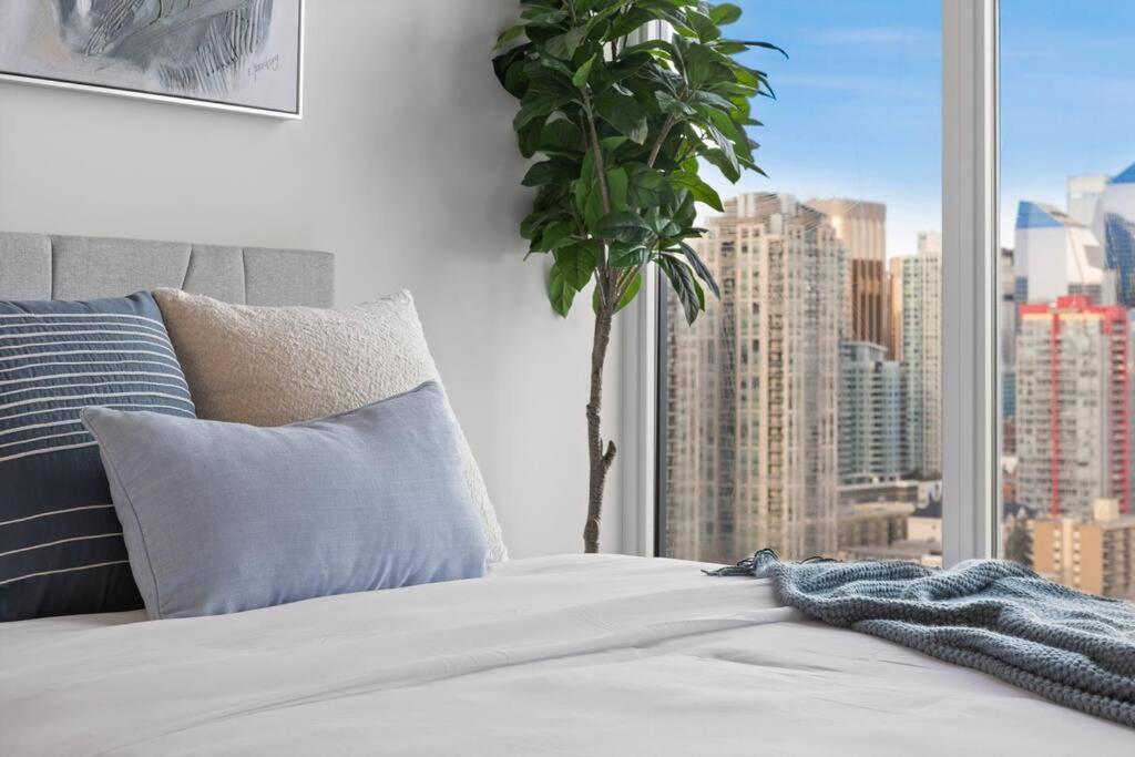 Apartment Just Steps From Stampede Park, Luxury Living