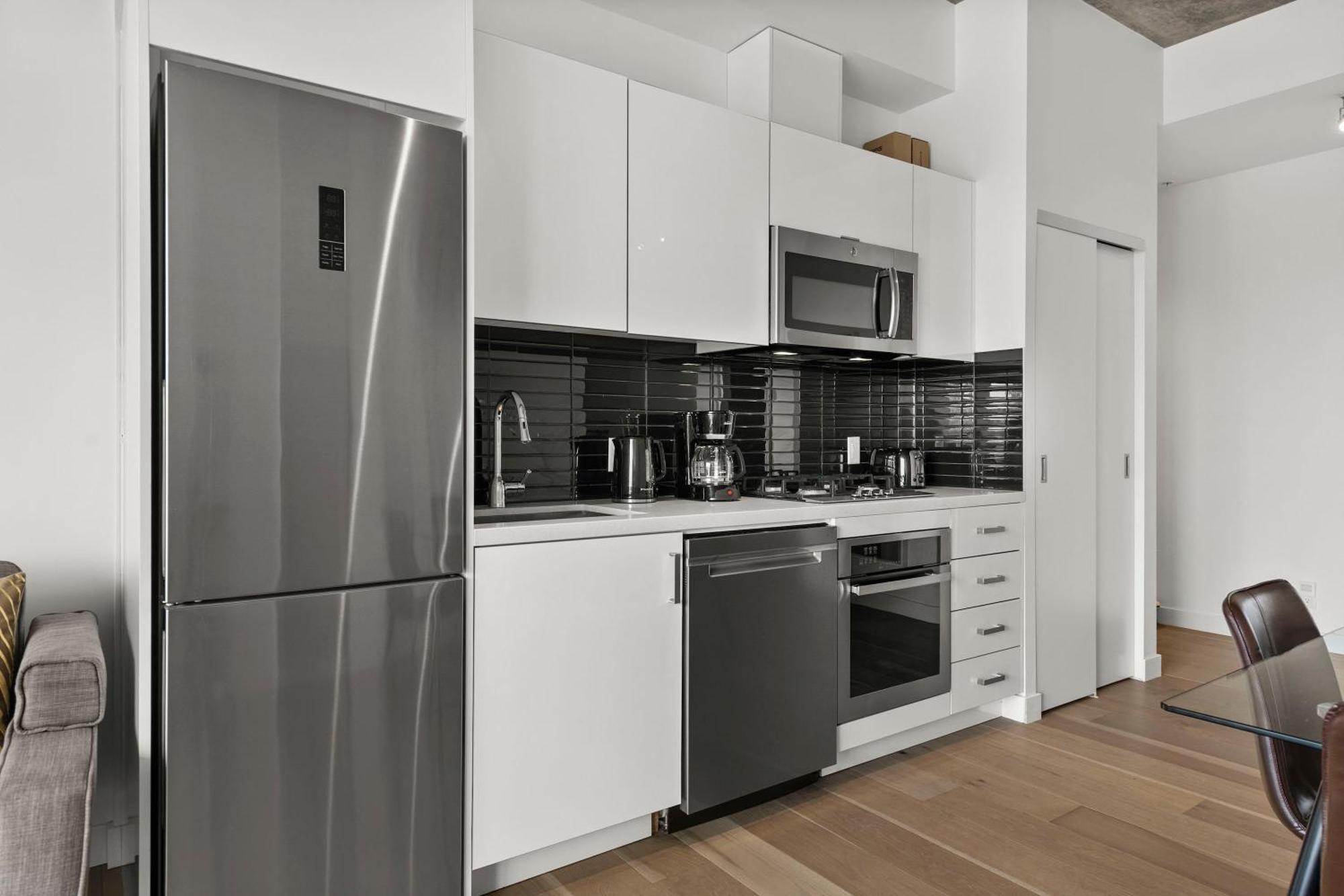 Globalstay Downtown Apartment Calgary